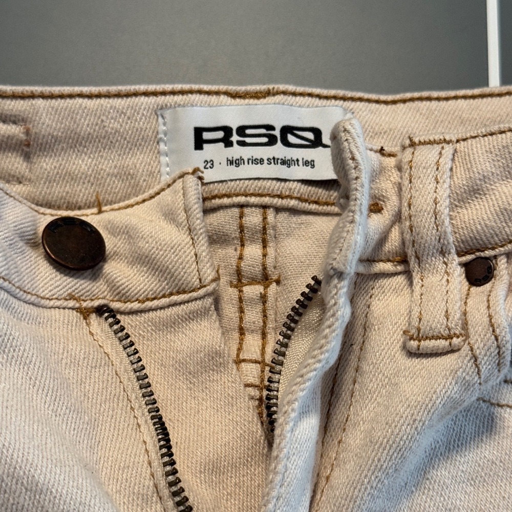 RSQ High Rise Straight Leg Distressed Jeans Tan Khaki Size 23 Raw Hem Distressed